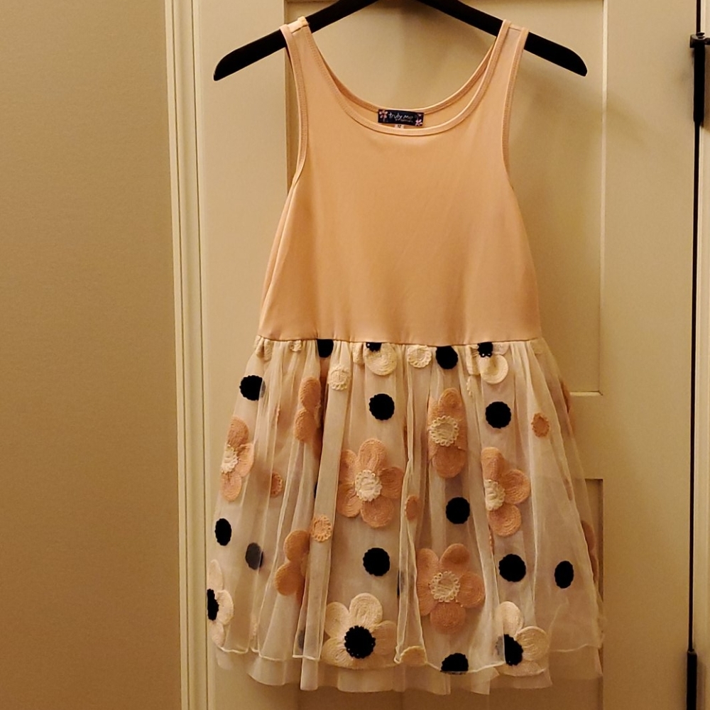Great condition Formal Girls dress, size 12